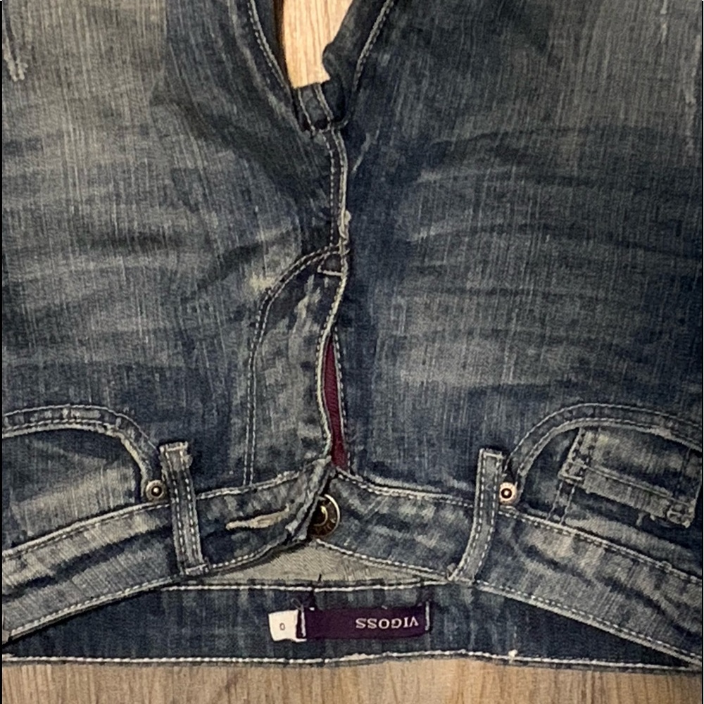 Woman’s jeans
